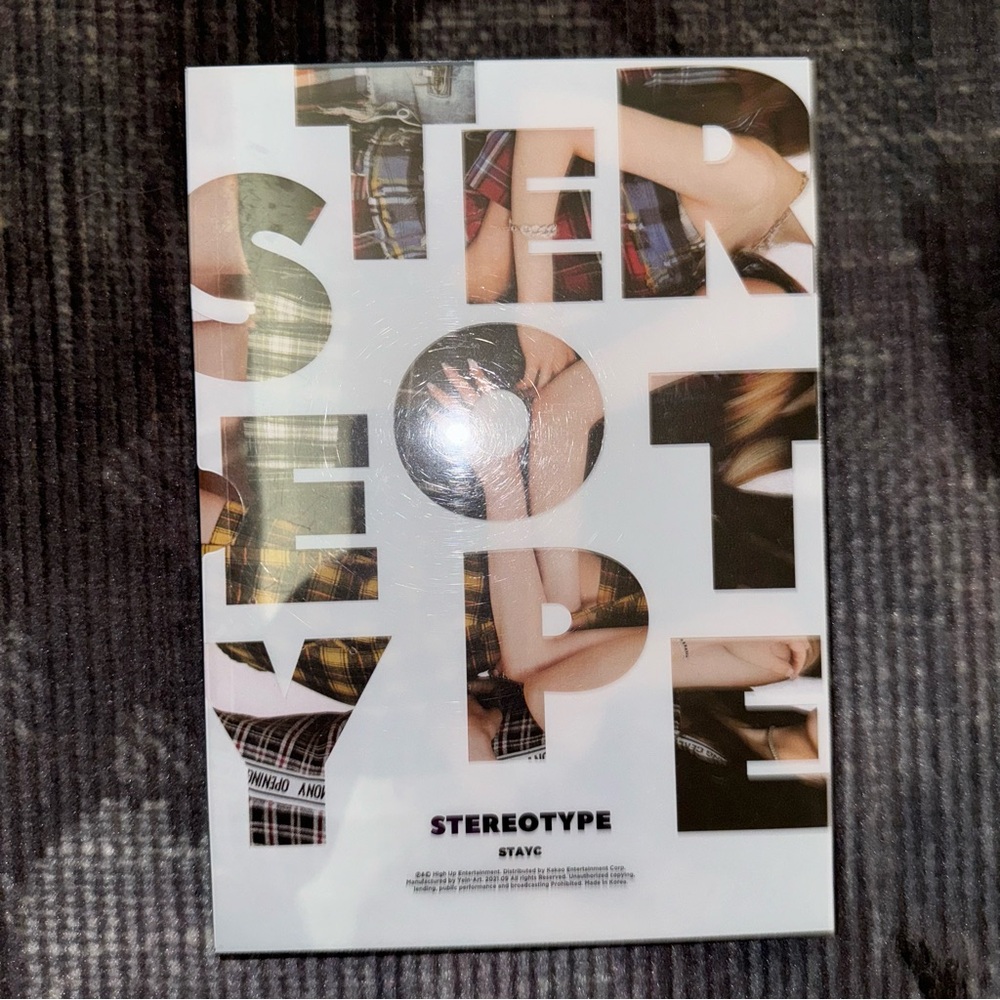 StayC — Stereotype (2021).